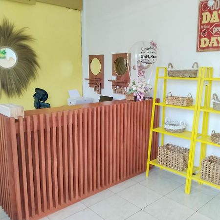 Inn House Homestay Dadapan Exterior foto